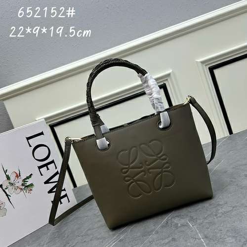 Picture of Loewe Lady Handbags _SKUfw156047811fw